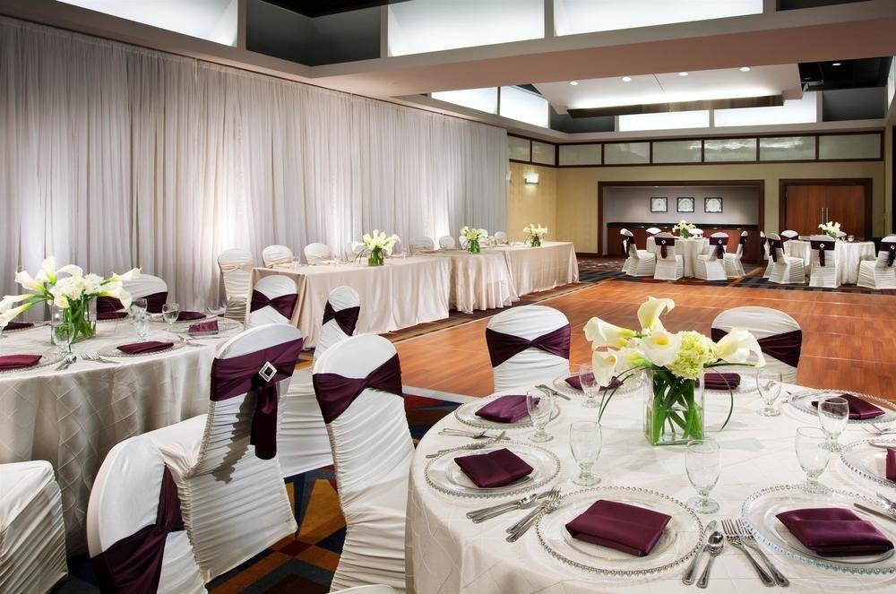 Sheraton Cleveland Airport Hotel Zewnętrze zdjęcie