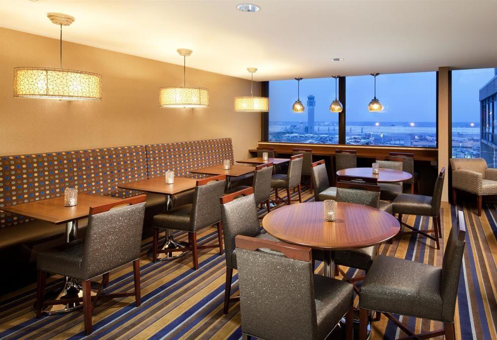 Sheraton Cleveland Airport Hotel Zewnętrze zdjęcie